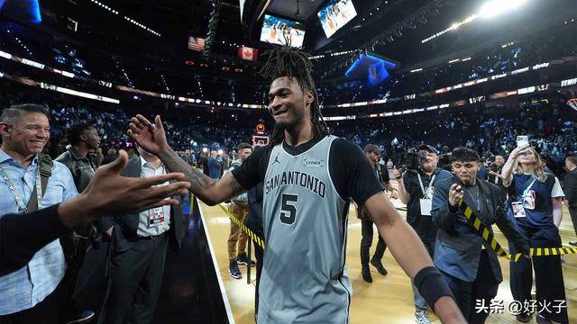 分析：马刺对阵尼克斯的NBA杯决赛为何预示着NBA总决赛的对决？